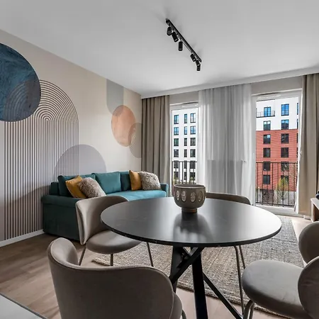 National Stadium Deluxe By Bookinghost * Varšava